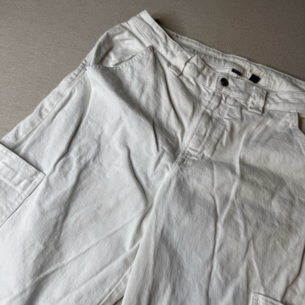 American Eagle‎ White Super High Rise Baggy Wide Leg Cargo Pants Women's 12 Long